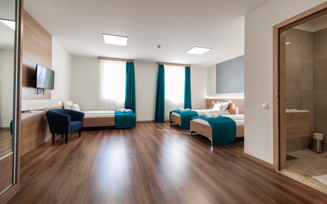 Hotel Szeghalom Dış mekan fotoğraf