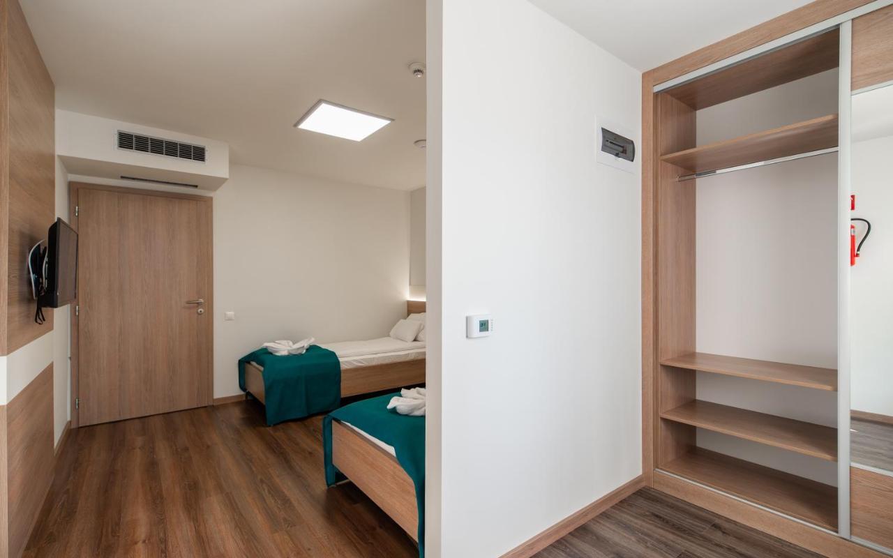 Hotel Szeghalom Dış mekan fotoğraf
